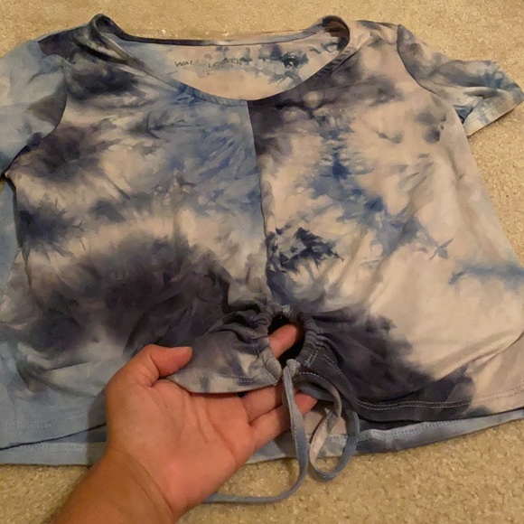 Slinky Blue Tie-dyed Shirt with Peep Hole in Front - Picture 2 of 4